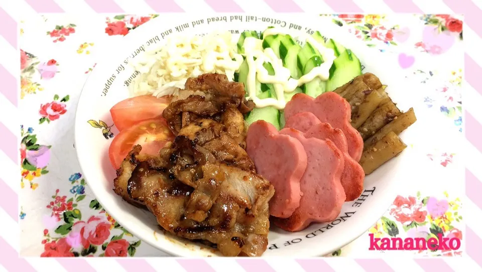 昨夜の夕食！
後で投稿しようと
お風呂に入り 
そのまま寝てしまいましたぁー（笑）。|かなさん