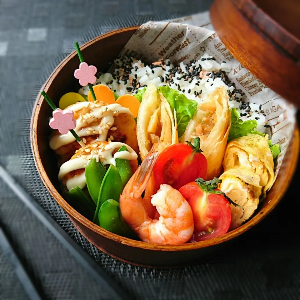 オイスター醤油の鶏つくねで☆今日のお弁当〜(*´∀`)♪|mocaさん