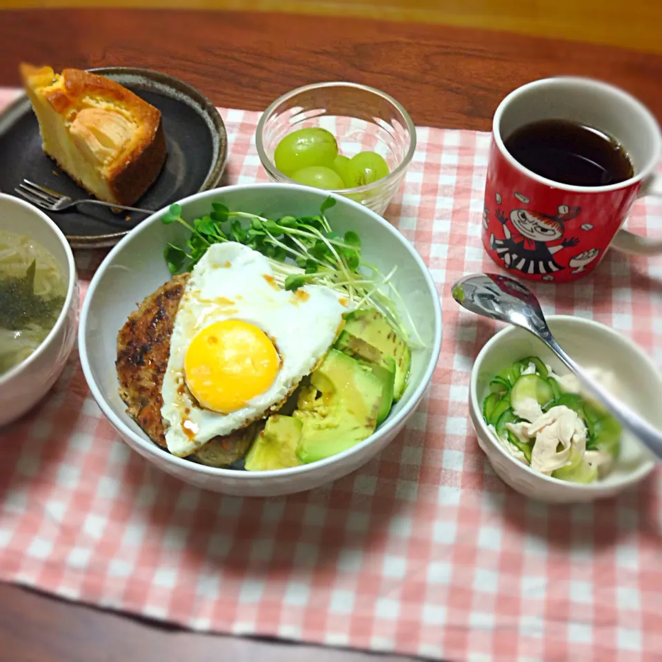 ロコモコ丼 ハートの目玉焼きのせ|ゆかさん