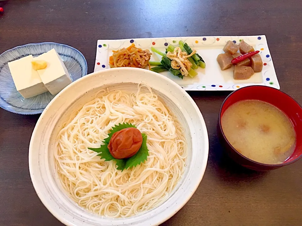 にゅうめん   冷奴  なめこ汁|NAKATAさん