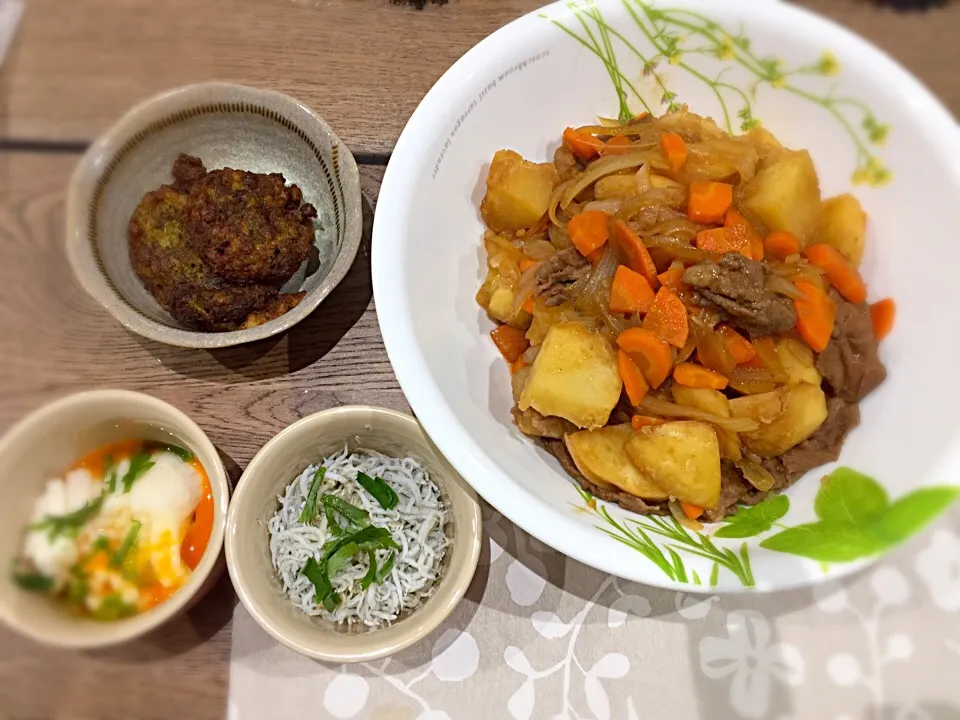 肉じゃがと冷蔵庫の余り物|栄太郎さん