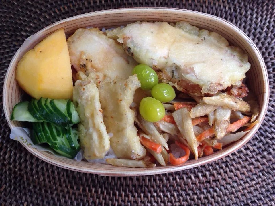 秋の鶏天丼弁当|*なおみん*さん