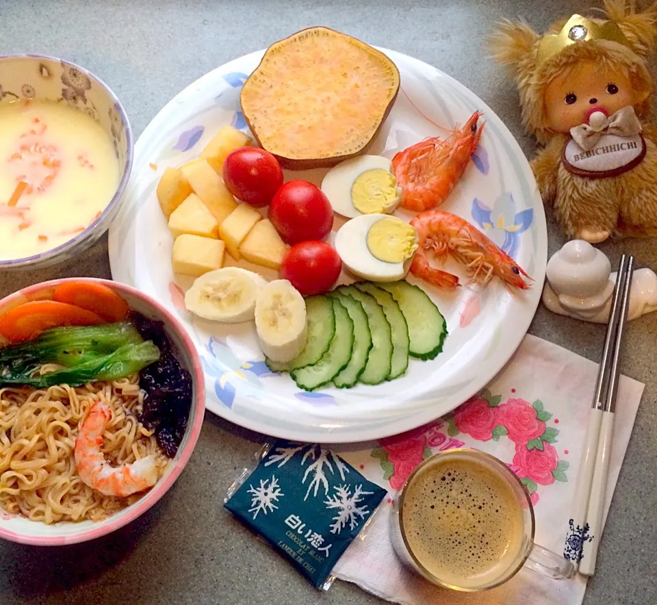 東京拉麵、蒸蛋羹、烤紅薯☕️|Lilyさん