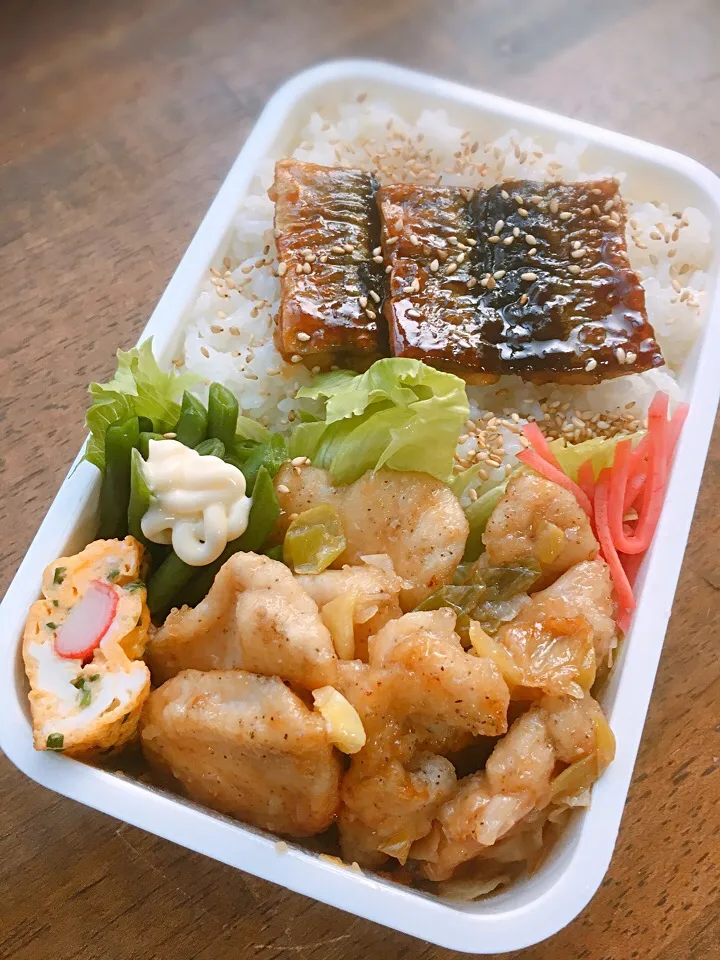 今日のお弁当
・秋刀魚の蒲焼
・鶏胸のオイマヨ炒め
・カニカマ入り出汁巻き
・インゲンサラダ|akiさん