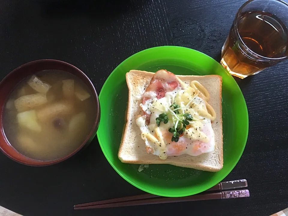 朝食トースト🍞|まゆげさん