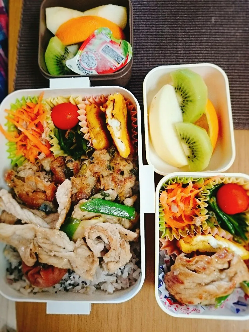 Snapdishの料理写真:16*10*19  JDDK弁当|hilocoさん