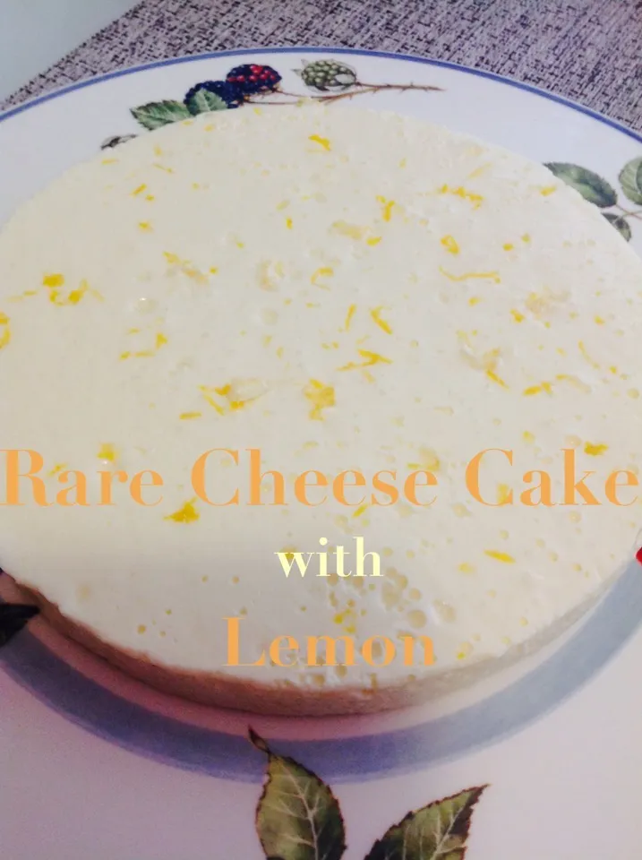 🍋が沢山入ってるレアチーズケーキ🍋デザート🍴|Chef Ak🍷koさん