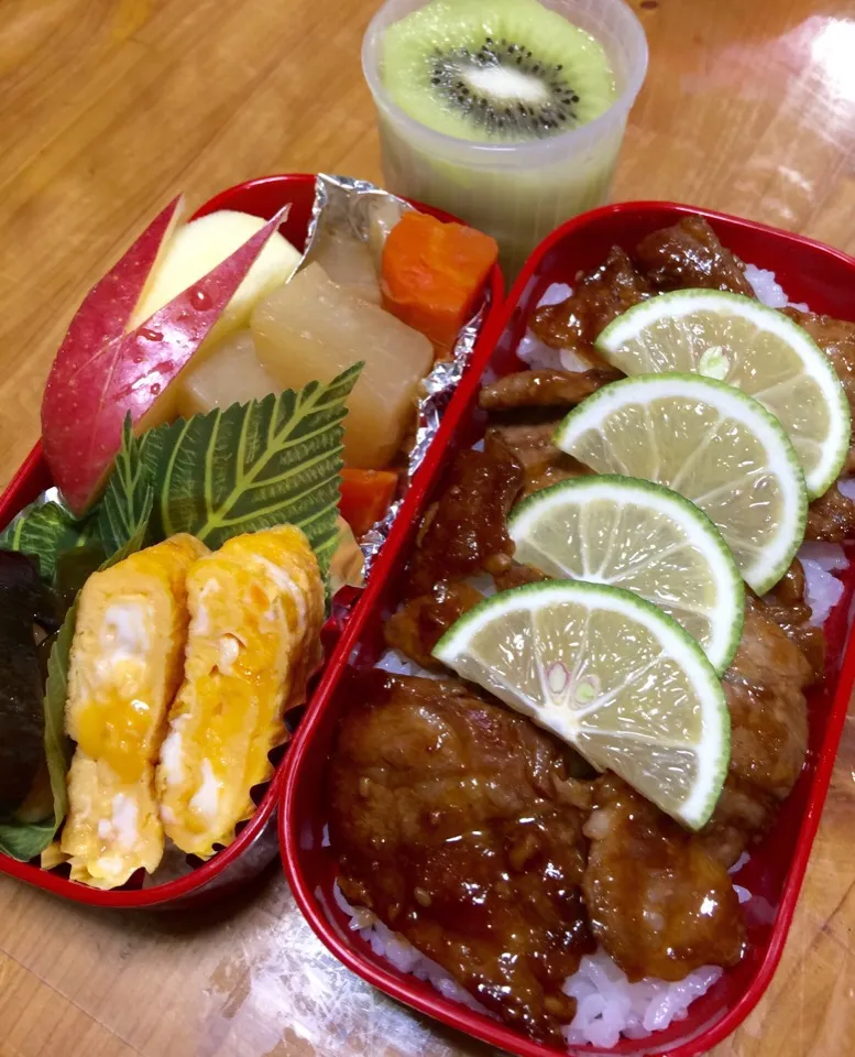 🎀姫のお弁当🍱懐かしいウサギりんご|keikoさん