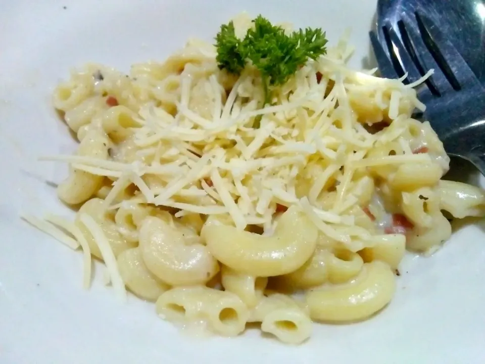 Macaroni cheese cream 🍝|Alkhonsa Adibahさん