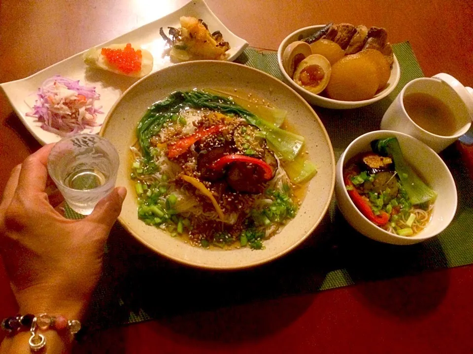 Today's Dinner🍴前菜･鰤大根&味付き煮卵･餡掛け煮麺 挽肉と茄子の味噌炒め乗せ･お味噌汁|🌈Ami🍻さん