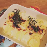 Gratin Dauphinoisグラタン ドフィノア
ポテトグラタン|eriさん