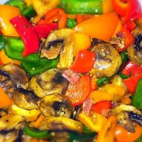 Sautéed Peppers and Mushrooms|Sam Sinzさん