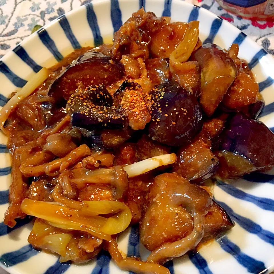 茄子と豚肉の味噌炒め🐖|ともえさん