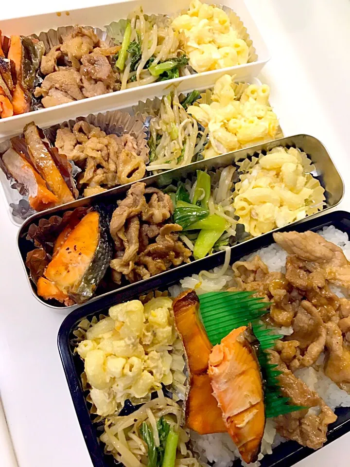 本日も4人分の弁当！
夕飯の残りばかり(^_^;)|abekoさん