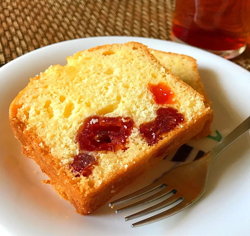 ドライトマトのパウンドケーキ|しげさんさん