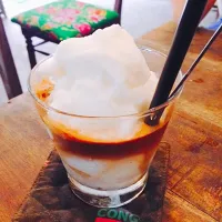 Snapdishの料理写真:ベトナムコーヒーでまったり|TAKUPAPAさん