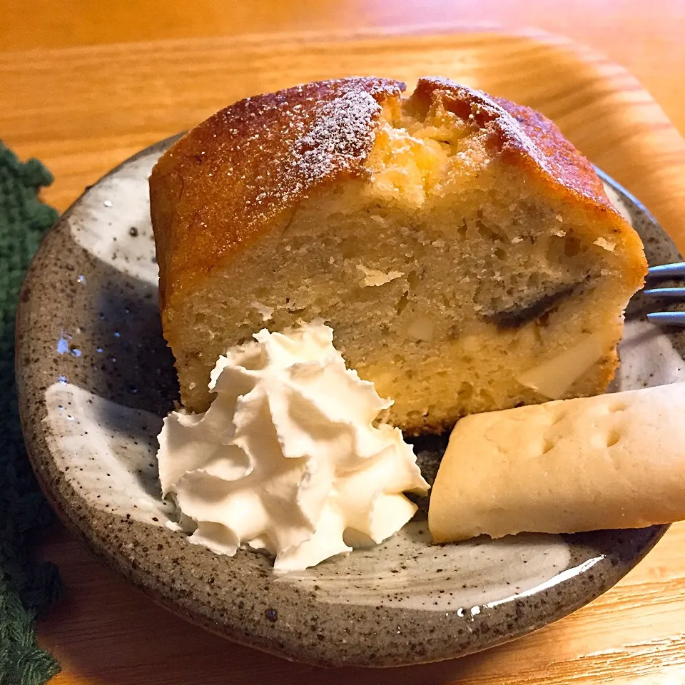 クリームチーズとバナナのパウンドケーキ🍰とクッキー🍪|みっちょさん