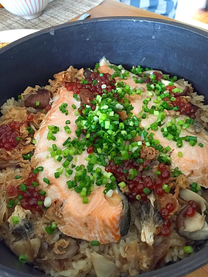 いくらとシャケの親子丼|矢内 悠介さん