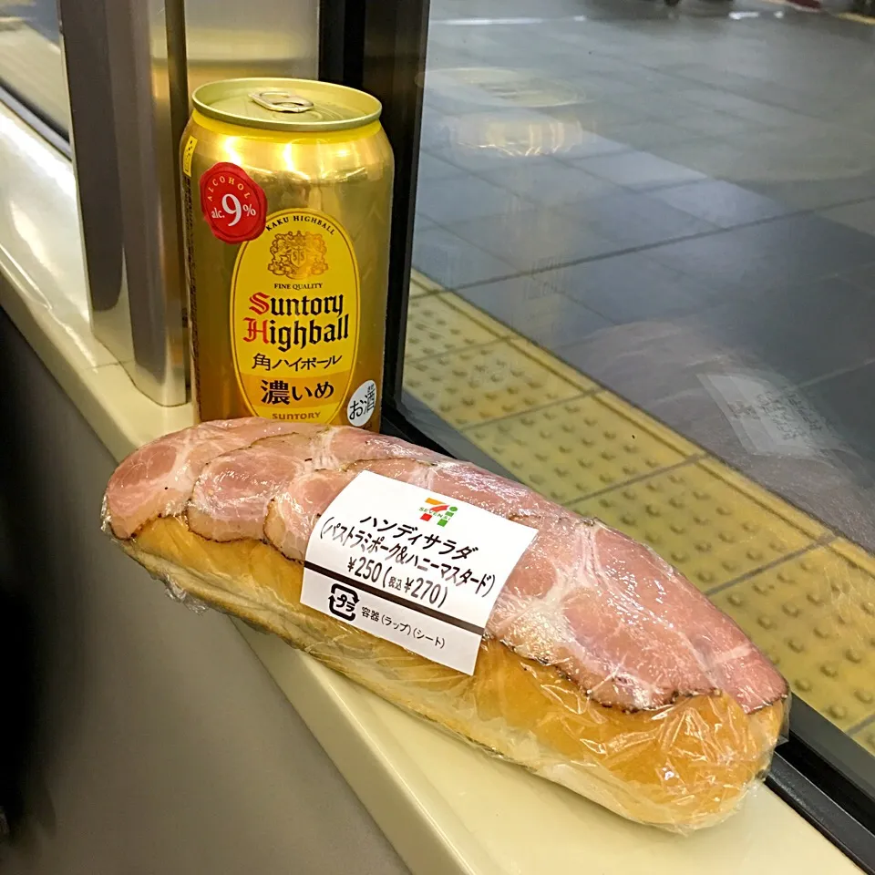 Snapdishの料理写真:世界の車窓から♬ (▰˘◡˘▰)☝︎|Yoshinobu Nakagawaさん