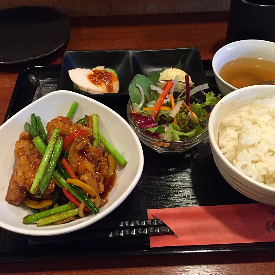 鶏ナンコツとニンニクの芽のピリ辛炒め*\(^o^)/*|すかラインさん