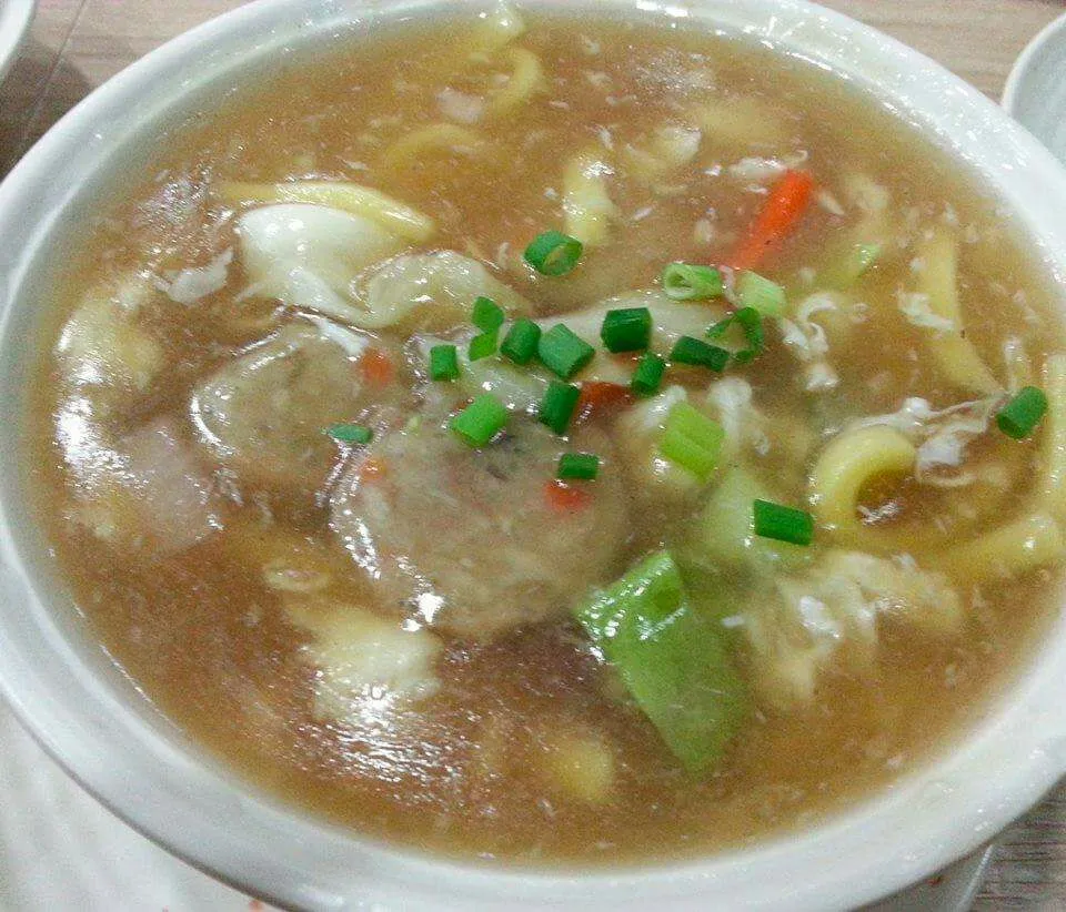 Snapdishの料理写真:Good morning..lets eat lomi soup|lynnさん