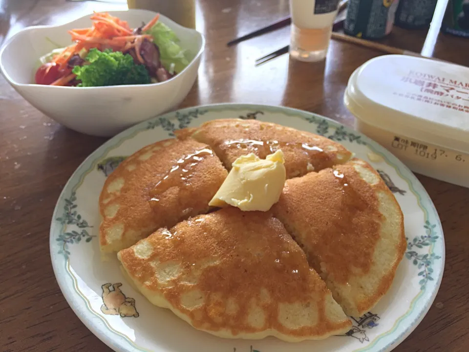 Snapdishの料理写真:朝ごはんはパンケーキ|さんだーさん