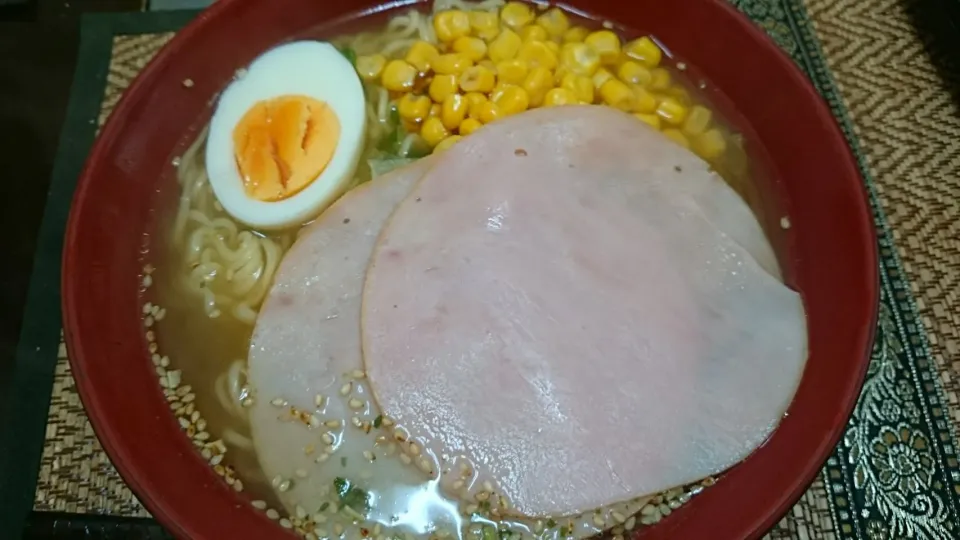 Snapdishの料理写真:出前一丁|まぐろさん