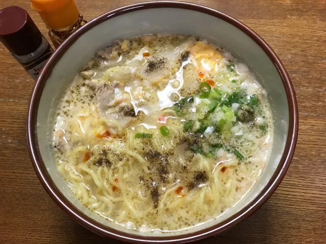 マルちゃん正麺🍜、鶏白湯味❗️✩⃛꒰⁎⁍̴◡⁍̴⁎ ॢ꒱✨|サソリさん