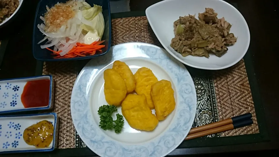 サラダ＆ずいきの鰹フレーク合え＆チキンナゲット|まぐろさん