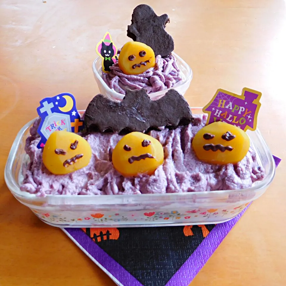 巻きに失敗したロールケーキ～からのマロンと紫いものモンブランハロウィン風に娘ちゃんデコ👻|みりん。さん