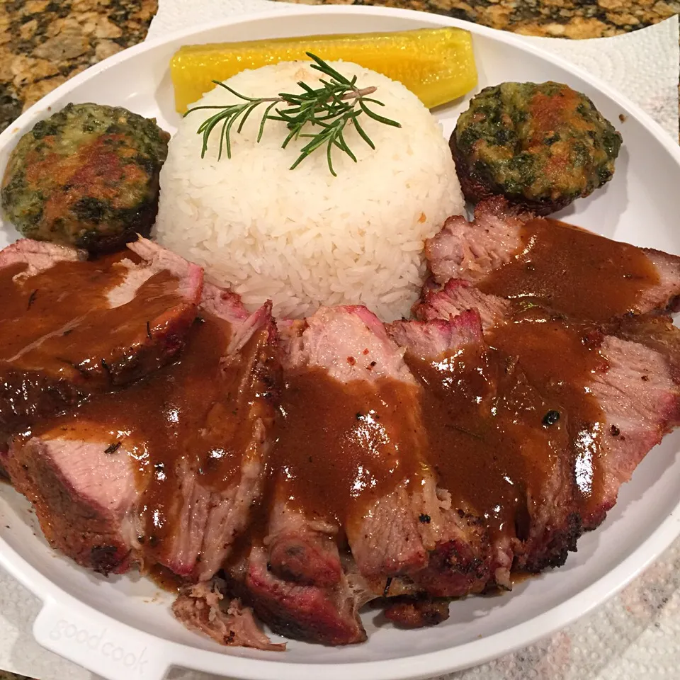 Snapdishの料理写真:Rosemary Pork Roasted with Spinach-Kale Mushrooms|Alma's Home Kitchenさん