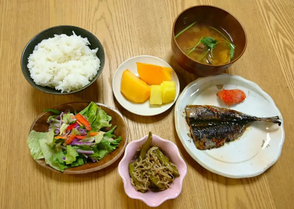 Snapdishの料理写真:『糖質制限朝ごはん 私はご飯の代わりに野菜マリネ』|seri-chanさん