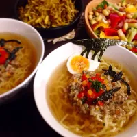 野菜たっぷり肉味噌のっけラーメン|m1h003さん