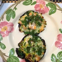 Snapdishの料理写真:Stuffed Mushroom|Ziye Linさん