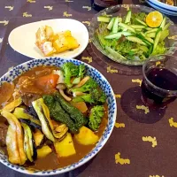 Snapdishの料理写真:秋の焼き野菜盛り欧風カレー|渡辺敏和さん