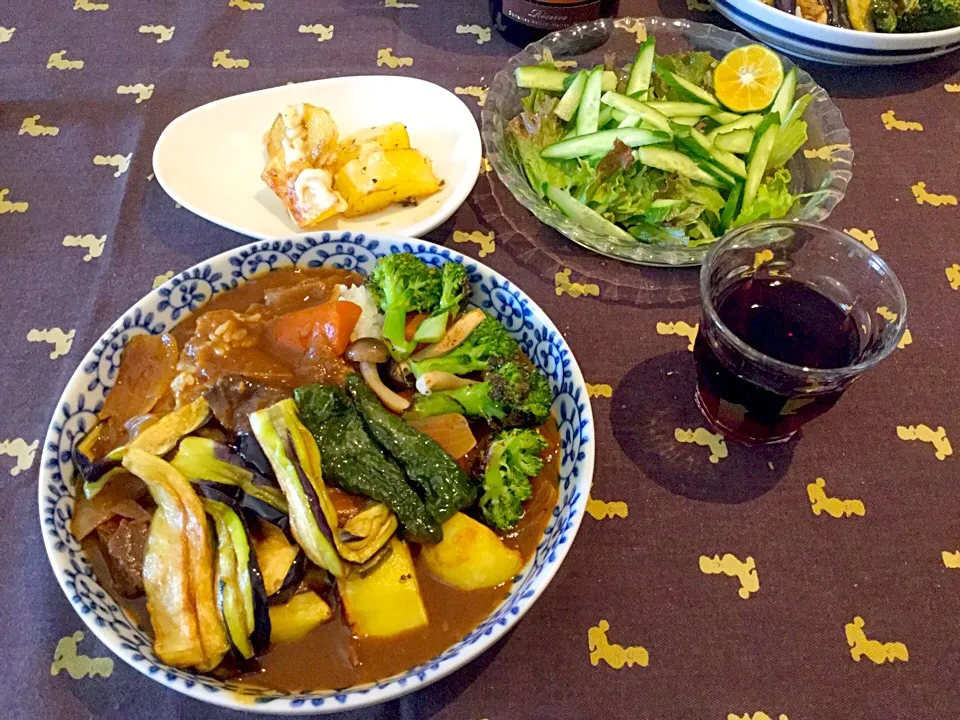 Snapdishの料理写真:秋の焼き野菜盛り欧風カレー|渡辺敏和さん