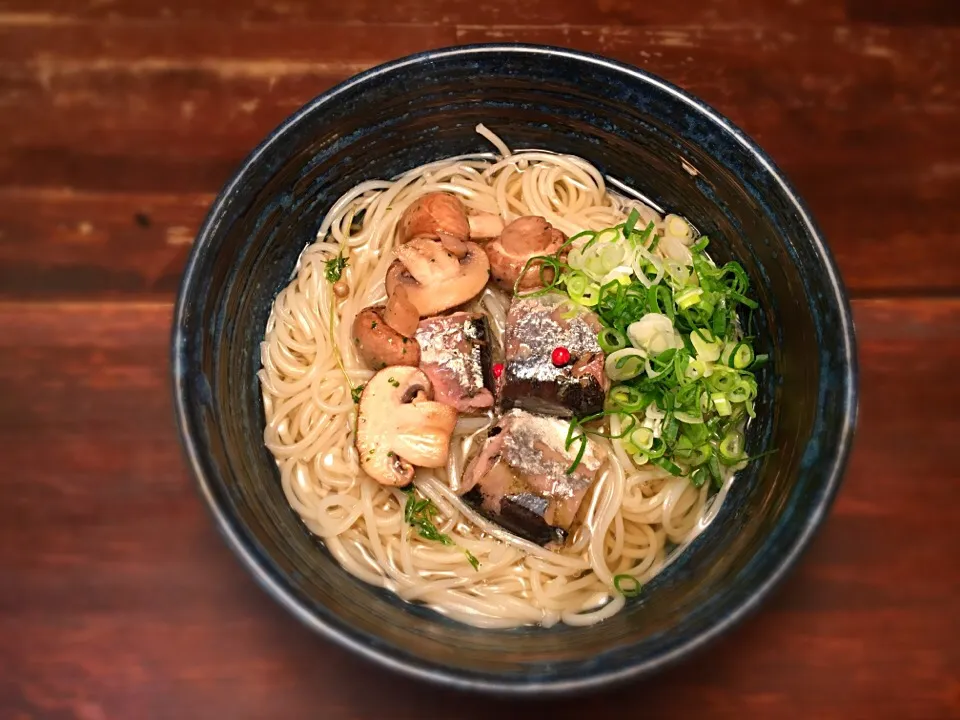 秋刀魚のなんちゃってコンフィ温めん1|半田手延べそうめんの店 阿波や壱兆さん