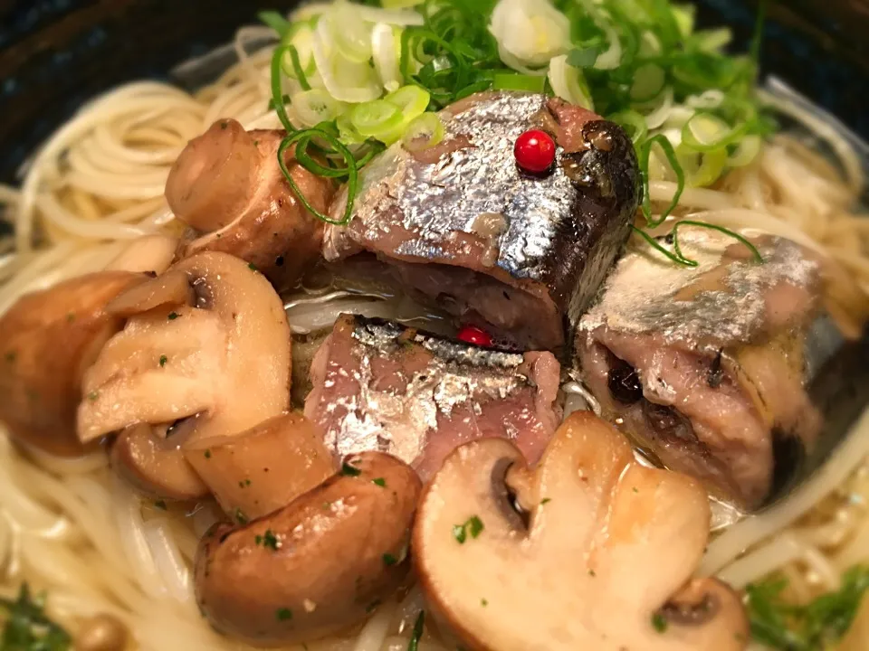 秋刀魚のなんちゃってコンフィ温めん5|半田手延べそうめんの店 阿波や壱兆さん