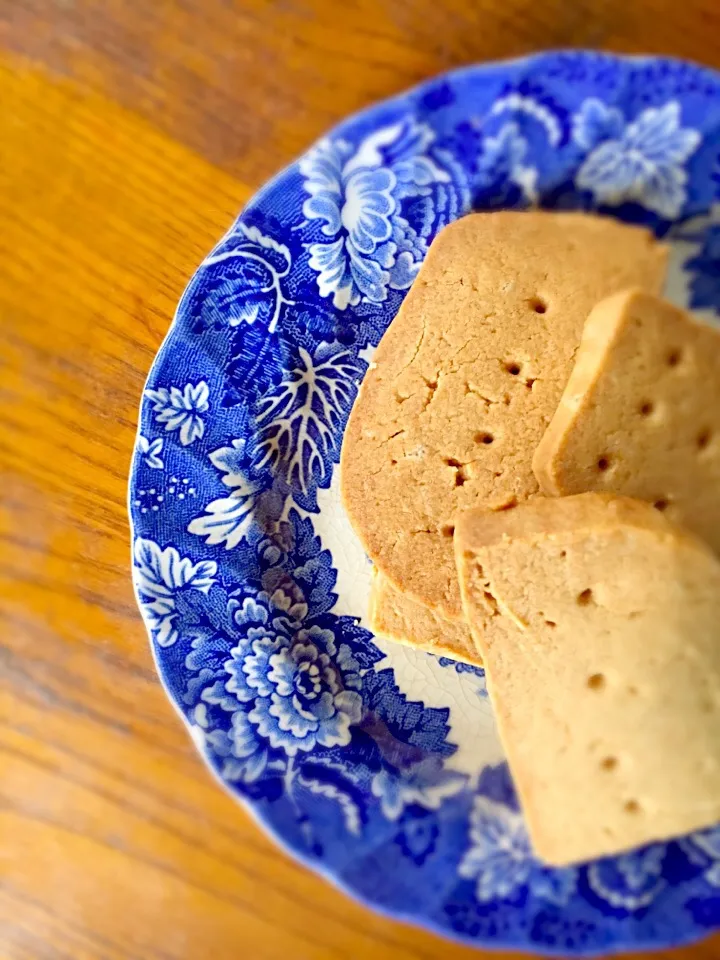 Snapdishの料理写真:きなこクッキー🍪|ゆーこん💫さん