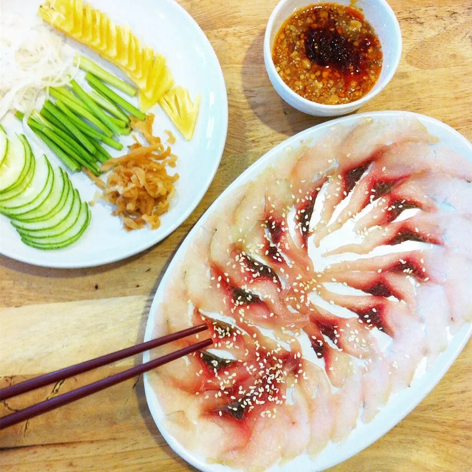 Chinese sashimi #eatinthai|Eat in Thaiさん