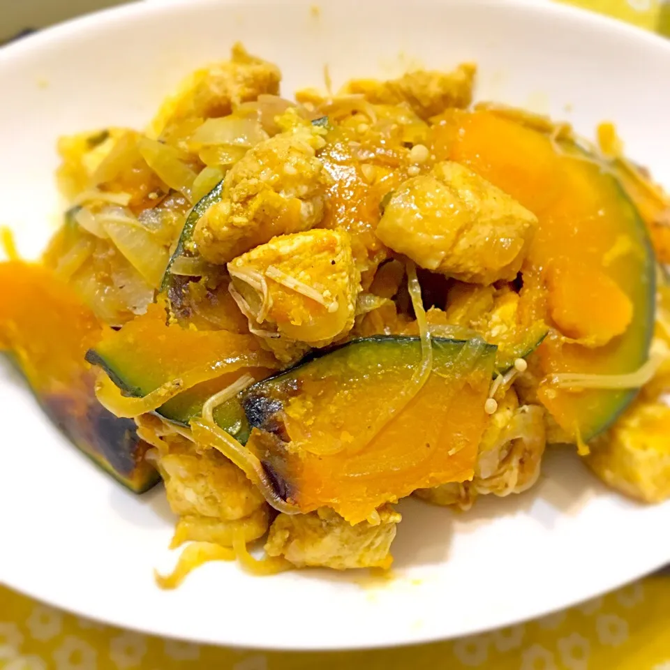 かぼちゃと鶏胸肉のカレー風味|ハムハムさん