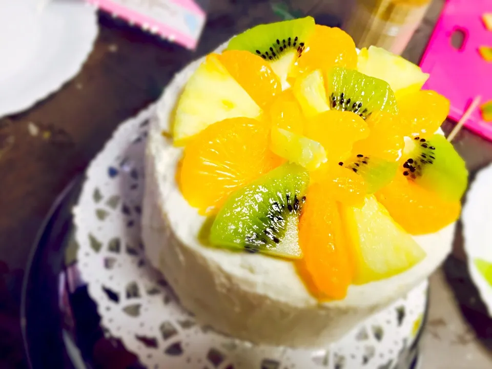 パイン🍍とキウイとオレンジ🍊のショートケーキ🎂|maaaaachanさん