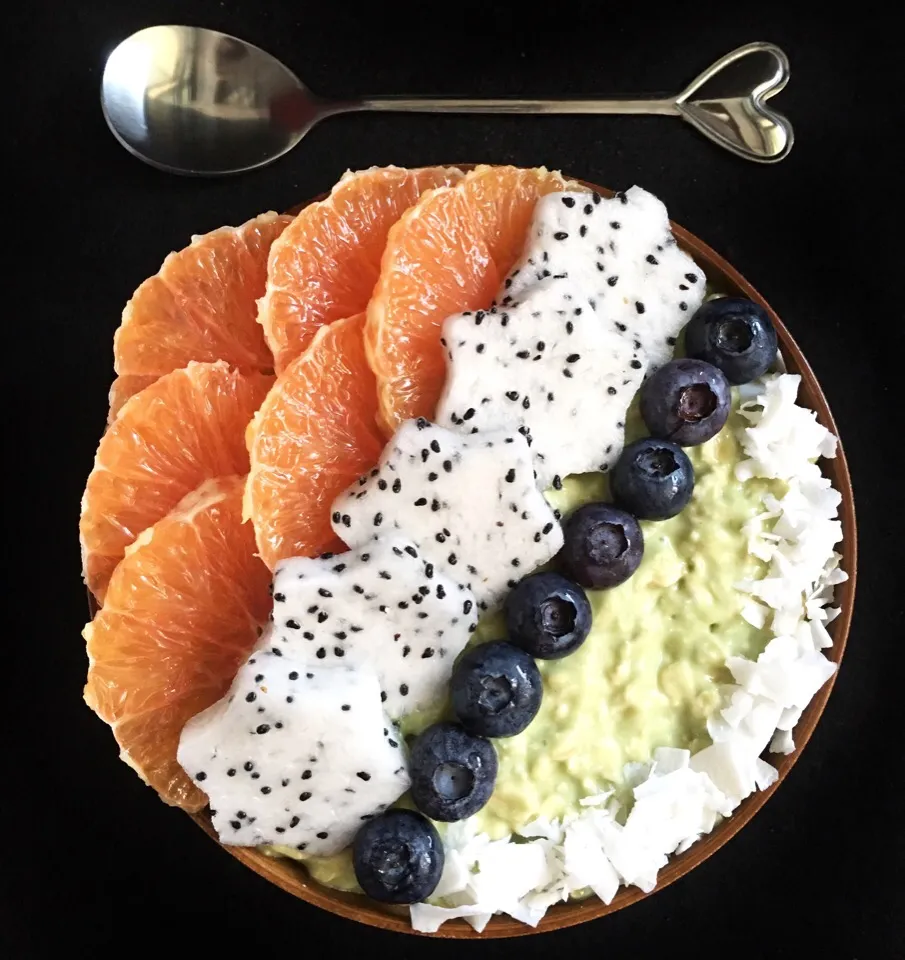 Matcha oats with fruits|coxiella24さん