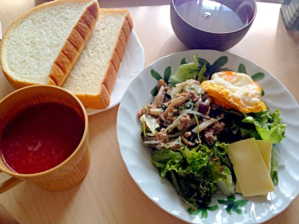 10月26日朝食兼昼食|ばぁさんさん