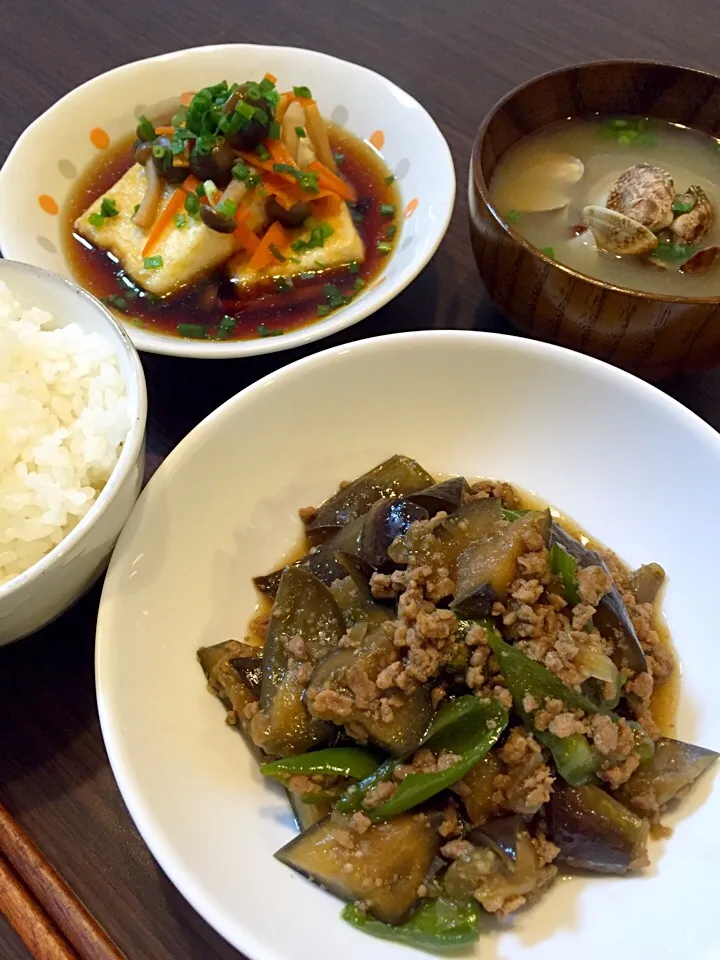 茄子とひき肉の甘辛炒めの晩ご飯|mikaさん