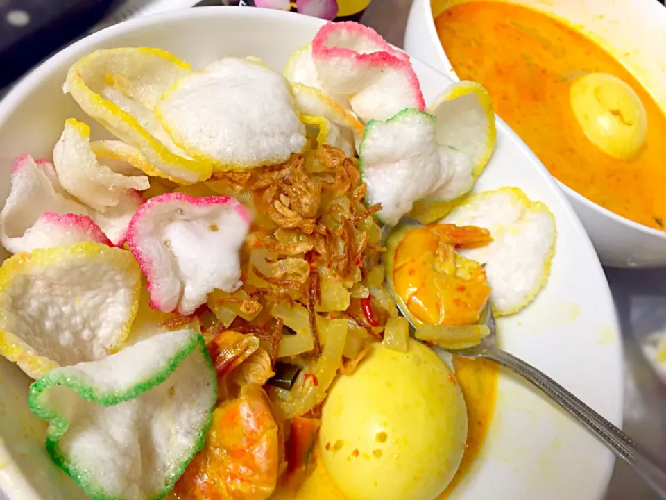 Snapdishの料理写真:Lontong sayur :)|reviliaさん