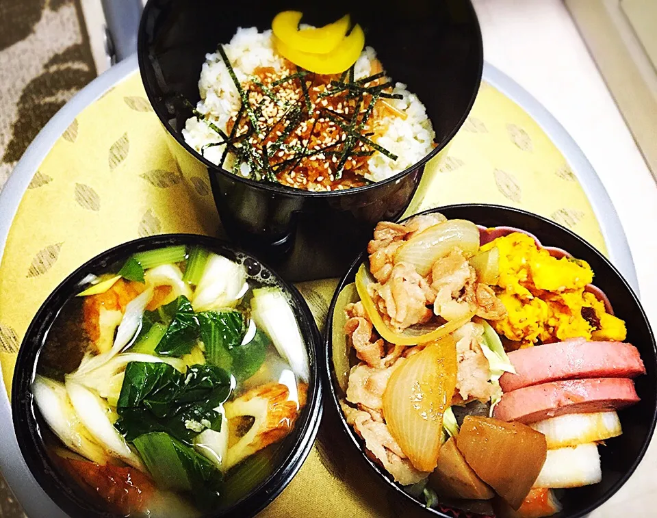 お弁当🍱🍴ご飯に食べる生姜となめこ！|eriさん