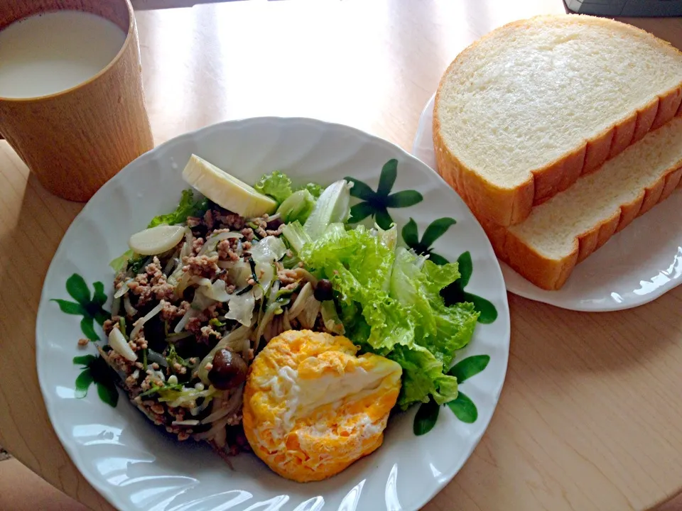 10月27日朝食兼昼食|ばぁさんさん