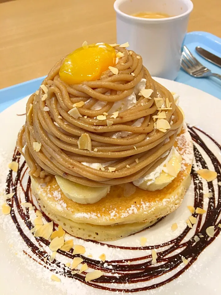 Hawaiian pancake factory
モンブランパンケーキ|kattobiさん