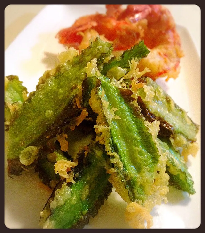 うりずん豆の天ぷら。Winged bean
Tempura, deep-fried in batter|toyamadaさん